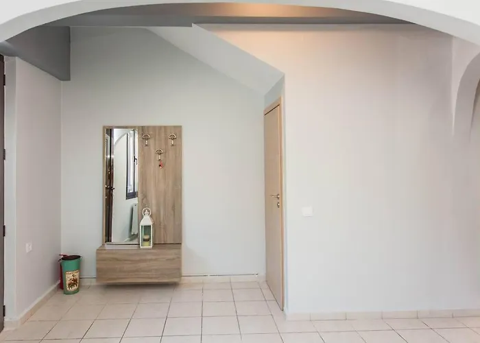 Neoria Chania (Crete)